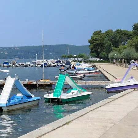 Apartment By The Sea Punat, Krk - 20527 Punat