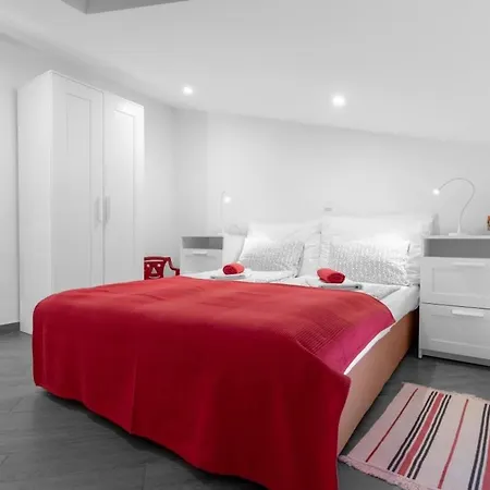 Apartment By The Sea Punat, Krk - 20527 Punat